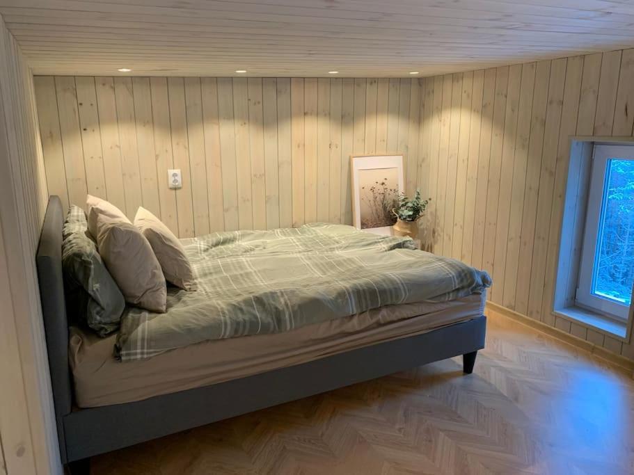 Tretoppen - Ny Moderne Hytte, Unike Finnskogen Турсбю Экстерьер фото