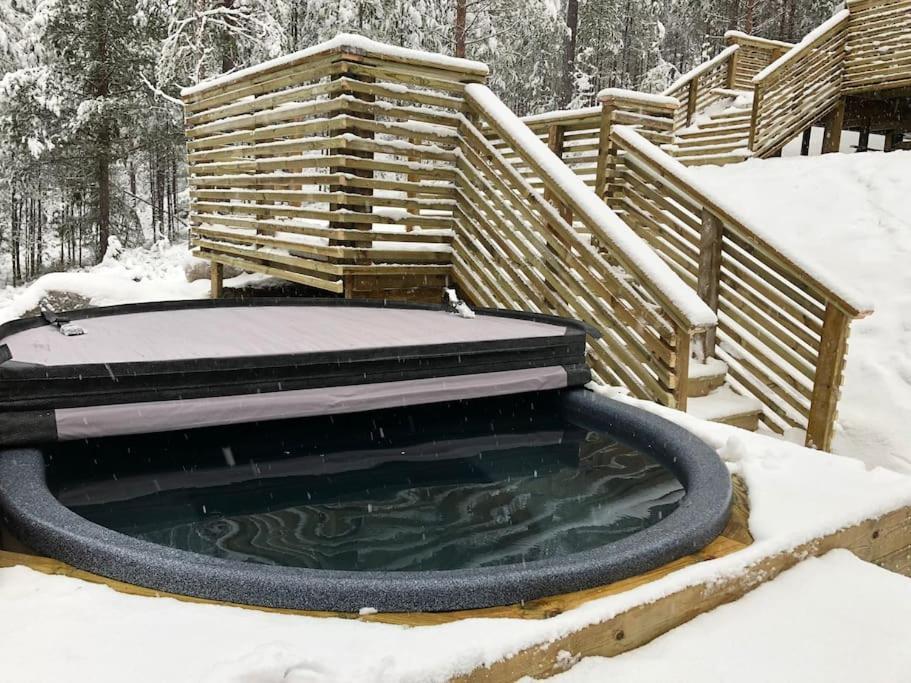 Tretoppen - Ny Moderne Hytte, Unike Finnskogen Турсбю Экстерьер фото