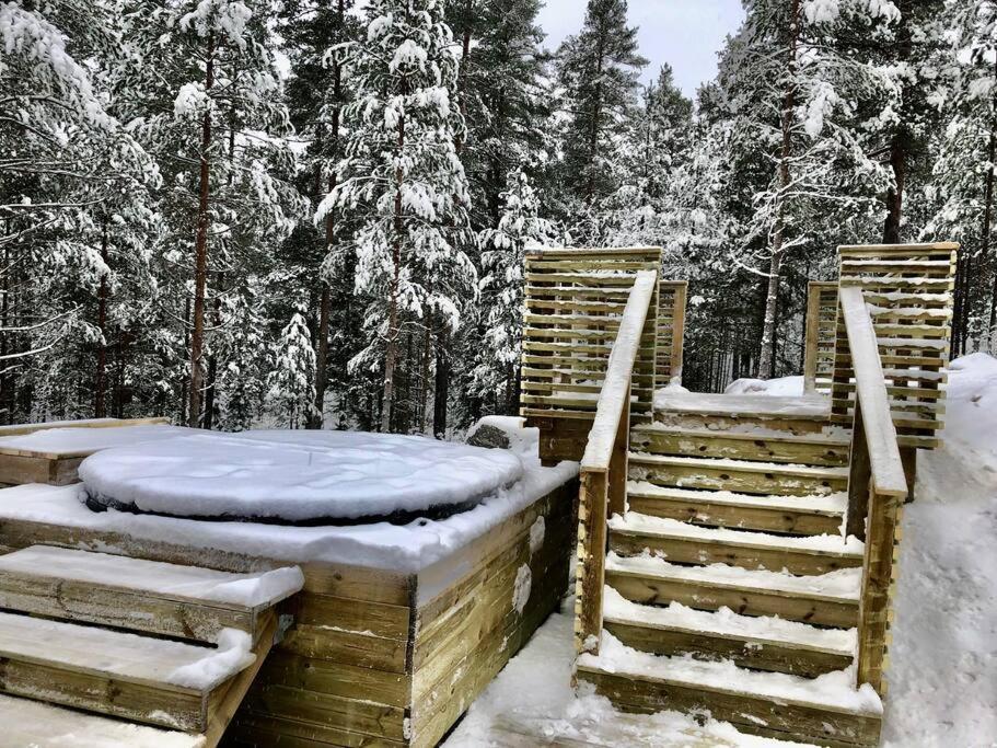Tretoppen - Ny Moderne Hytte, Unike Finnskogen Турсбю Экстерьер фото