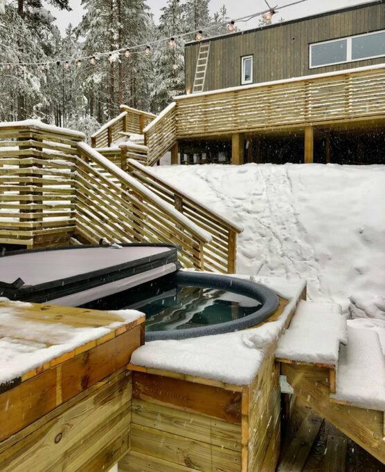 Tretoppen - Ny Moderne Hytte, Unike Finnskogen Турсбю Экстерьер фото