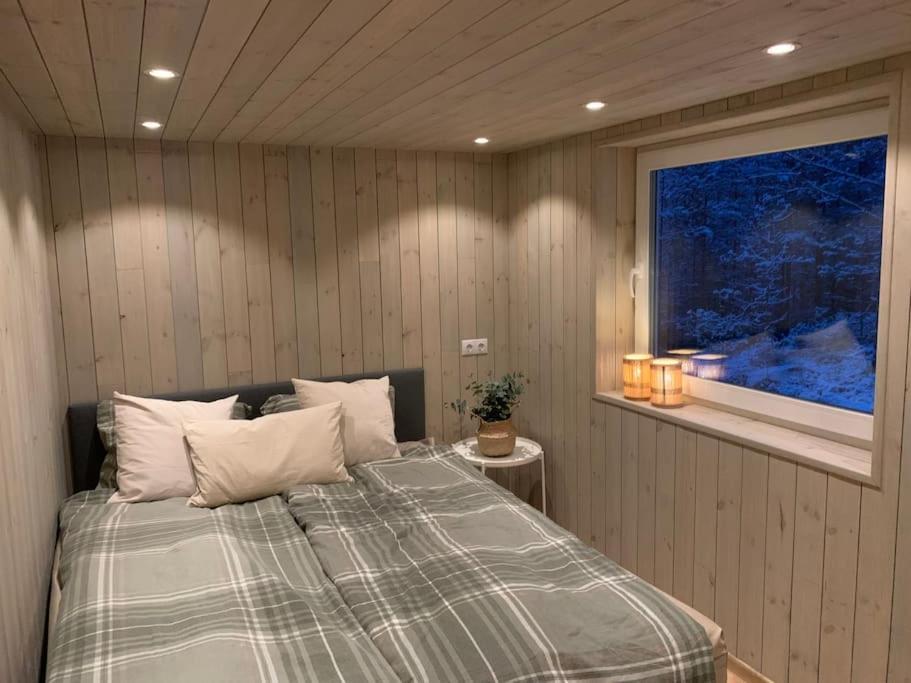 Tretoppen - Ny Moderne Hytte, Unike Finnskogen Турсбю Экстерьер фото