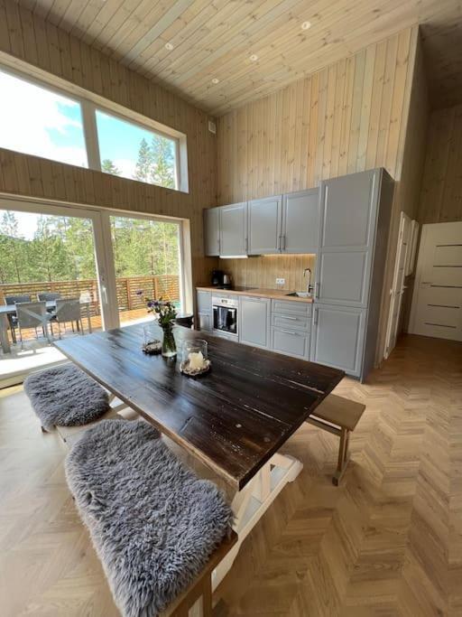 Tretoppen - Ny Moderne Hytte, Unike Finnskogen Турсбю Экстерьер фото