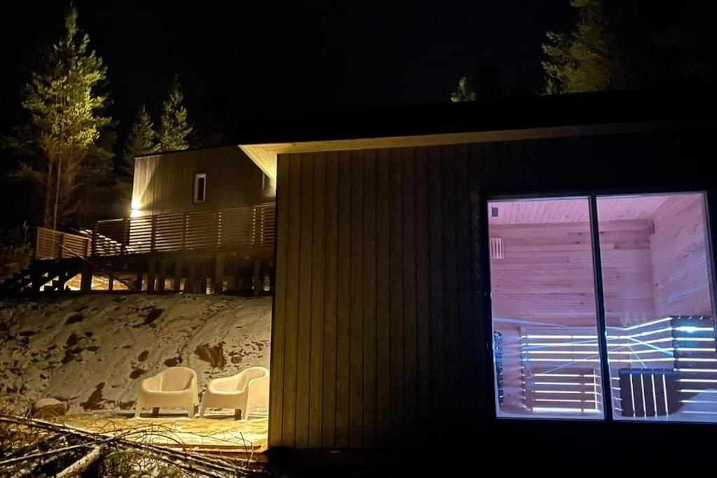 Tretoppen - Ny Moderne Hytte, Unike Finnskogen Турсбю Экстерьер фото